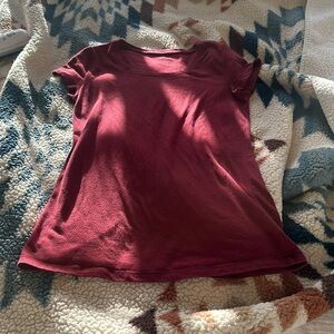 Burgundy short sleeve
